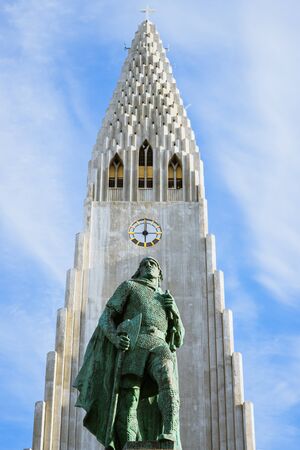 REYKJAVIK, ICELAND â September 11, 2017: View of the Hallgrimskirkja church. This Lutheran parish church of 73 metres is the largest church in Iceland.のeditorial素材