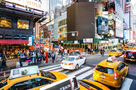 Times Square in New York, USA - 19 October, 2016: taxi riding on Times Squareのeditorial素材
