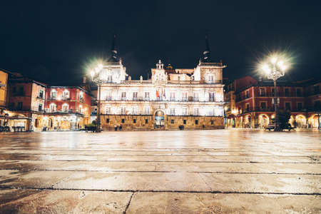 LEON, SPAIN - 24 JANUARY, 2020: Mayor Square at night in the city center.のeditorial素材