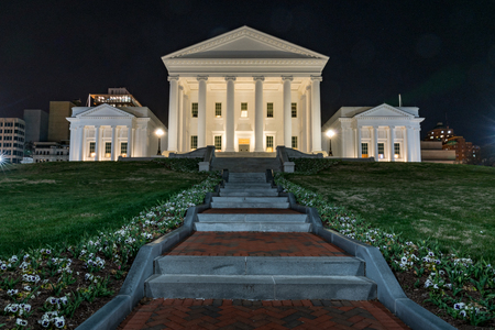 Virginia state capitol building in Richmond at nightの写真素材