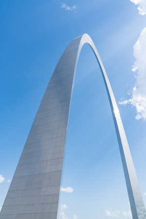 St Louis Gateway Arch in Missouri against a blue skyのeditorial素材