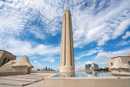 KANSAS CITY, MO - JUNE 20, 2018: Kansas City World War I Liberty Memorial and Museum constructed in 1926のeditorial素材