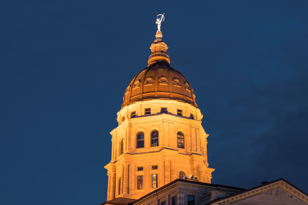 Dome of the Kansas State Capital Building in Topeka, Kansas at nightの写真素材