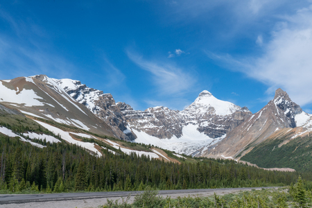 Canada Route 93 on the Icefields Parkway in Banff National Park, Albertaの写真素材