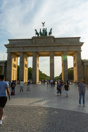 BERLIN, GERMANY - 08.07.2022: Brandenburg Gate in Berlin during daytime sunny timeのeditorial素材