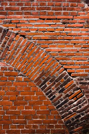 07/03-18, MÃ¶lndal, Sweden. Old rustic red brick wall full of texture and character.の写真素材
