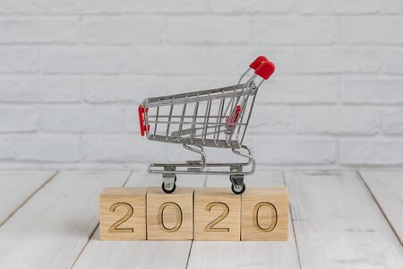 trolley on 2020 new year block ,  shopping conceptの写真素材