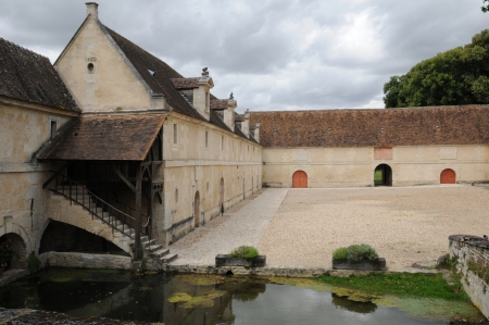 France, renaissance stable of the castle of  villarceauxのeditorial素材