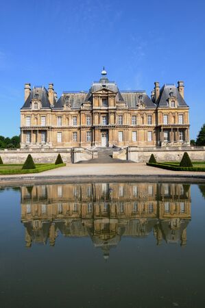 France, the historical castle of Maisons Laffitte in Les Yvelinesのeditorial素材