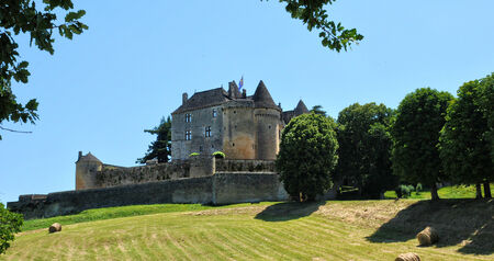 France, the picturesque castle of Fenelon in Dordogneのeditorial素材