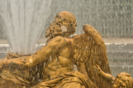 Ile de France, a fountain in the Versailles Palace park のeditorial素材