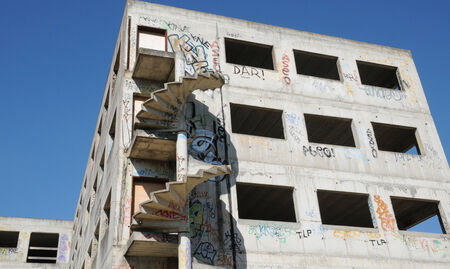 France, destroyed building in les Mureaux in Les Yvelines  のeditorial素材