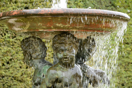 Ile de France, AllÃ©e des Marmousets or water avenue in Versailles Palace park の写真素材