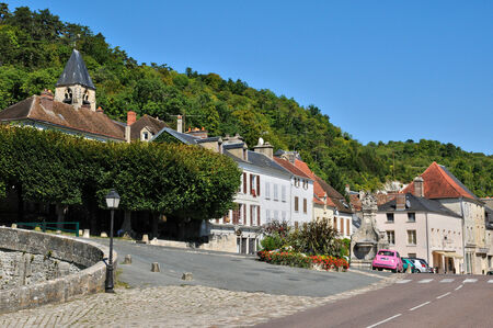 Ile de France, the picturesque village of La Roche Guyon  のeditorial素材