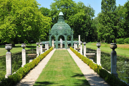 France, the picturesque castle of Chantilly park in Oiseの写真素材