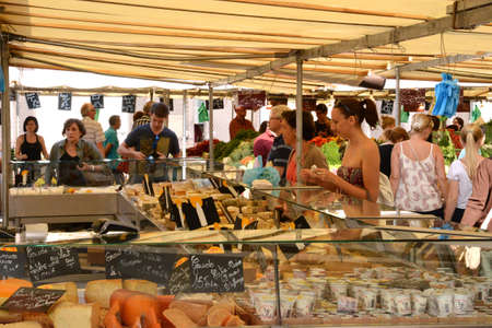 Ile de France, the picturesque market of Versaillesのeditorial素材