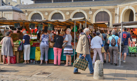 Ile de France, the picturesque market of Versaillesのeditorial素材