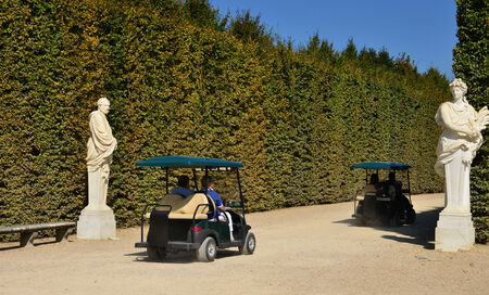 France, old car in the Versailles Palace park in Ile de Franceのeditorial素材
