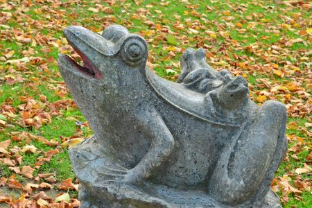 Ile de France, frog statue in the picturesque park of l Oseraie in Les Mureauxの写真素材