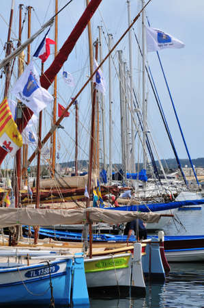 Sanary sur Mer, France - april 20 2016 : boats in the portのeditorial素材