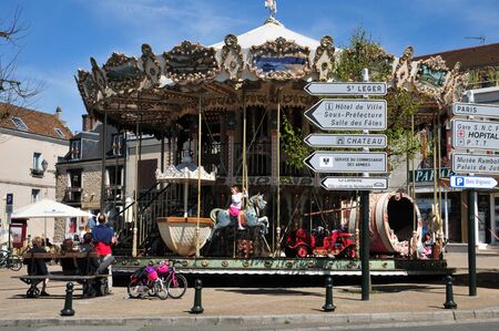 Rambouillet, France - mai 6 2016 : carousel in the city centerのeditorial素材