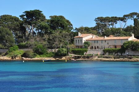 Antibes, France - april 15 2016 : seaside in the picturesque Juan les Pins district in springのeditorial素材