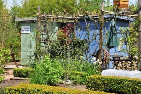 Verneuil sur Seine, France - mai 2 2016 : the allotment garden in springのeditorial素材