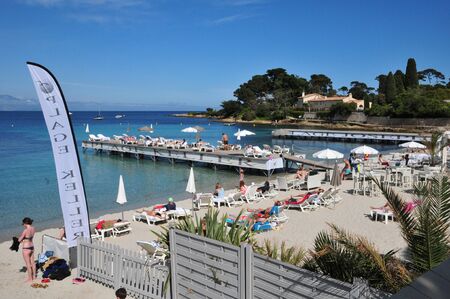 Antibes, France - april 15 2016 : seaside in the picturesque Juan les Pins district in springのeditorial素材
