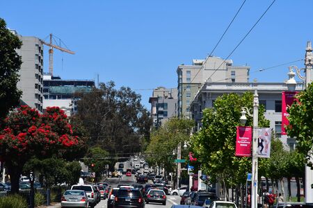 San Francisco; USA - july 13 2016 : street in the city centerのeditorial素材