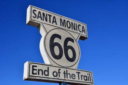 Santa Monica, California, USA - july 15 2016 : the route 66 end signのeditorial素材