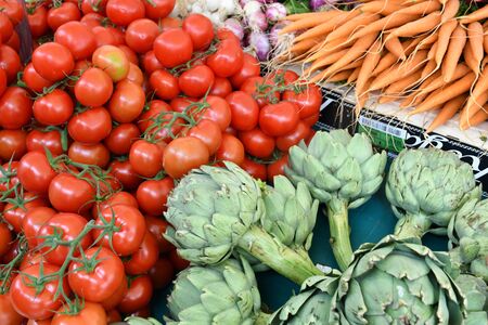 Saint Germain en Laye, France - june 12 2016 : the picturesque market every sundayのeditorial素材
