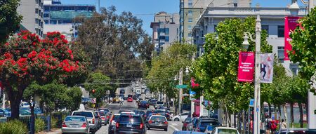 San Francisco; USA - july 13 2016 : street in the city centerのeditorial素材