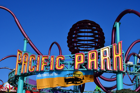 Santa Monica, California, USA - july 15 2016 : the picturesque pier in summerのeditorial素材