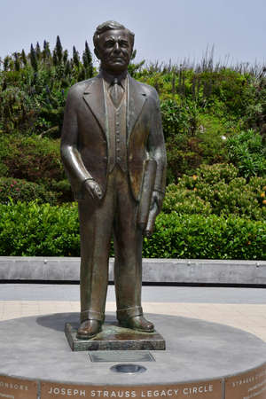 San Francisco; USA - july 13 2016 : the engineer Joseph Strauss statueのeditorial素材