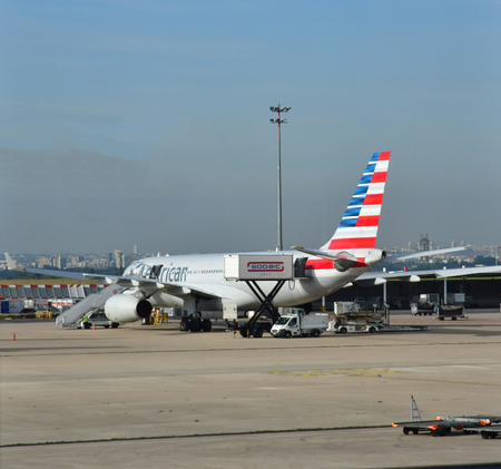 Roissy en France, France - july 6 2016 : the Charles de Gaulle airportのeditorial素材