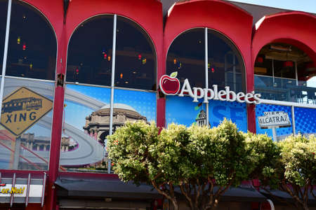 San Francisco; USA - july 13 2016 : the picturesque fishermans wharfのeditorial素材