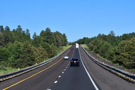 Arizona, USA - july 7 2016 : the road between Grand Canyon and Flagstaffのeditorial素材