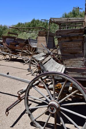 USA - july 11 2016 : horse drawn carriage in the Furnace Creek ranch in the Death Valley National Parkのeditorial素材