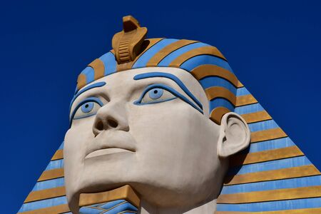 Las Vegas, USA - july 11 2016 : the picturesque Luxor hotelのeditorial素材