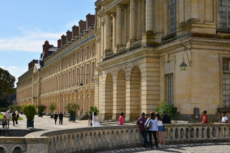 Fontainebleau, France - july 21 2017 : the historical castle のeditorial素材