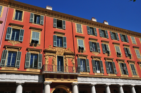 Nice, France - april 19 2016 : the picturesque city centerのeditorial素材