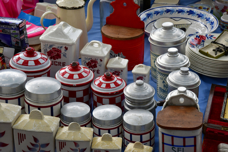 Versailles; France - june 10 2018 : the flea marketのeditorial素材