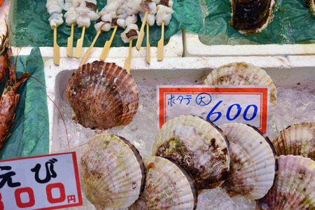 Kanazawa, Japan - august 3 2017 : seafood at the Omicho Ichiba marketのeditorial素材