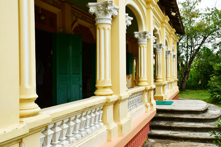 Cai Be, Socialist Republic of Vietnam - august 17 2018 : the picturesque colonial house of mister Ba Duc built in 1938のeditorial素材