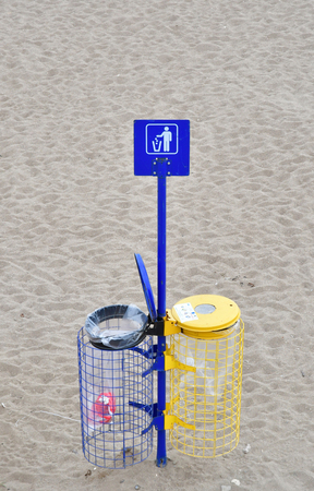 Saint Nazaire, France - april 4 2017 : bin on the beach of Saint Marc sur Merのeditorial素材