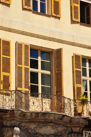 Nice, France - april 19 2016 : the picturesque city centerのeditorial素材