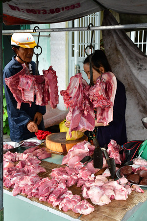 Sa Dec; Socialist Republic of Vietnam - august 18 2018 : meat at the picturesque daily marketのeditorial素材