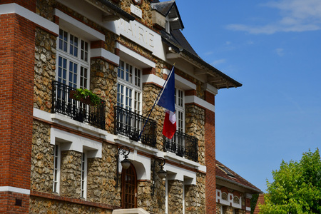 Vernouillet; France - july 2 2018 : the city hallのeditorial素材