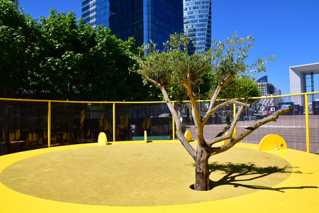 Paris La Defense; France - may 25 2017 : La Defense district, the biggest business distric in Europeのeditorial素材