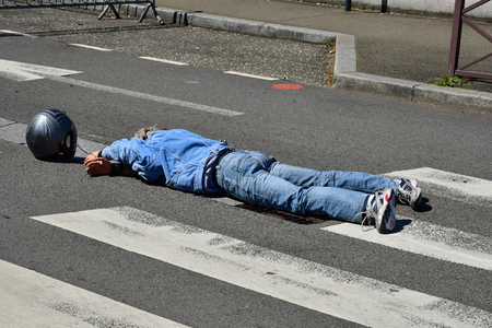 Les Mureaux; France - may 8 2018 : car crash simulation mannequinのeditorial素材